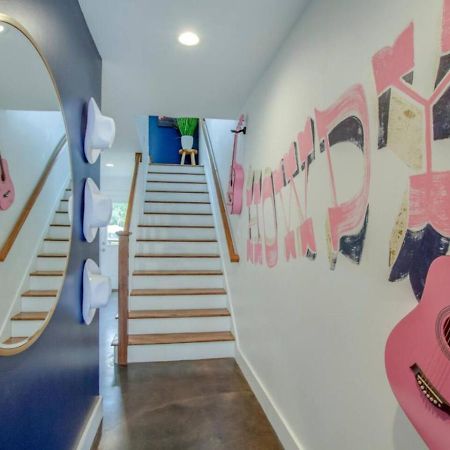 Howdy House New And Trendy With Rooftop Deck Нашвілл Екстер'єр фото