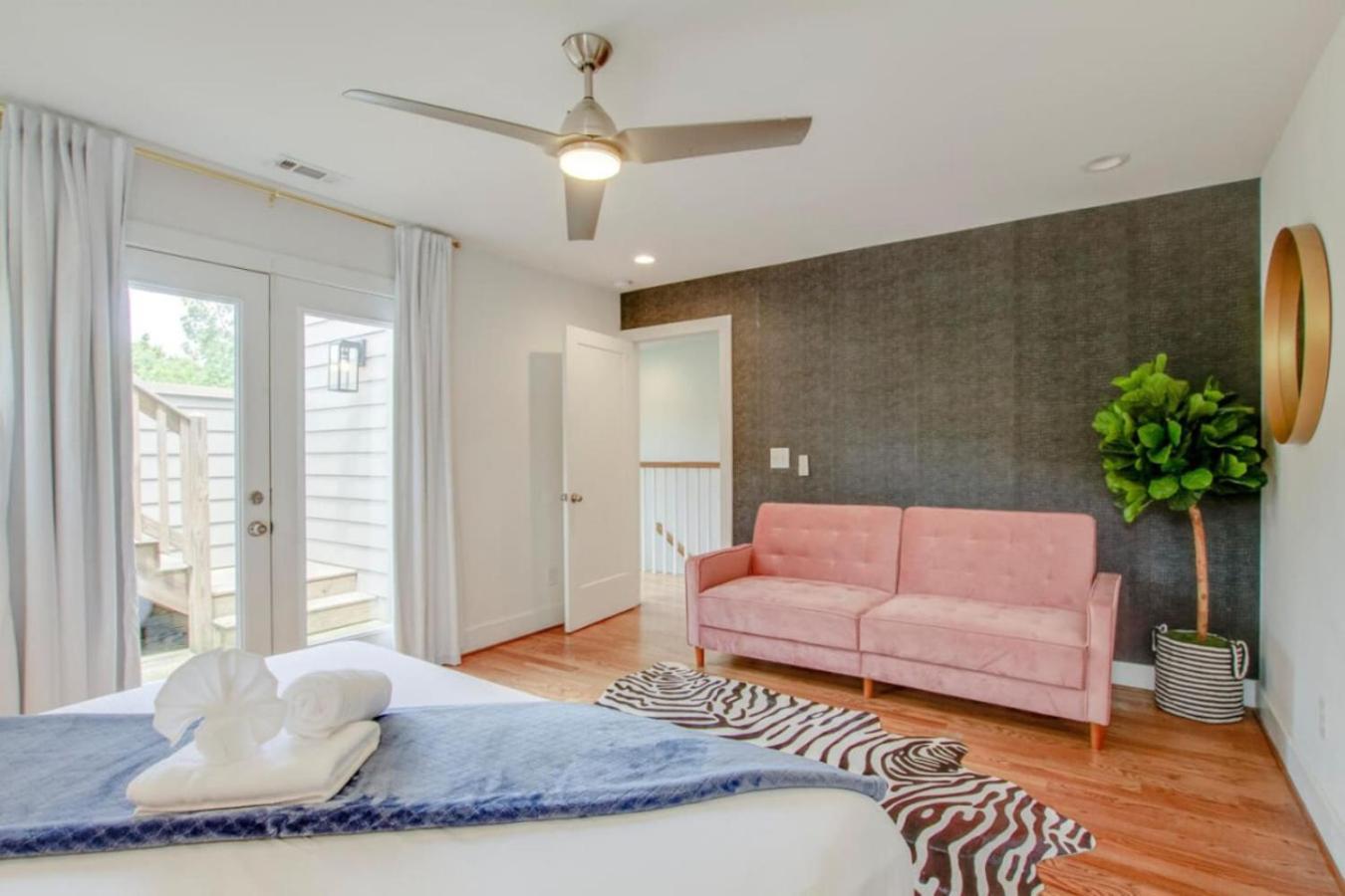 Howdy House New And Trendy With Rooftop Deck Нашвілл Екстер'єр фото