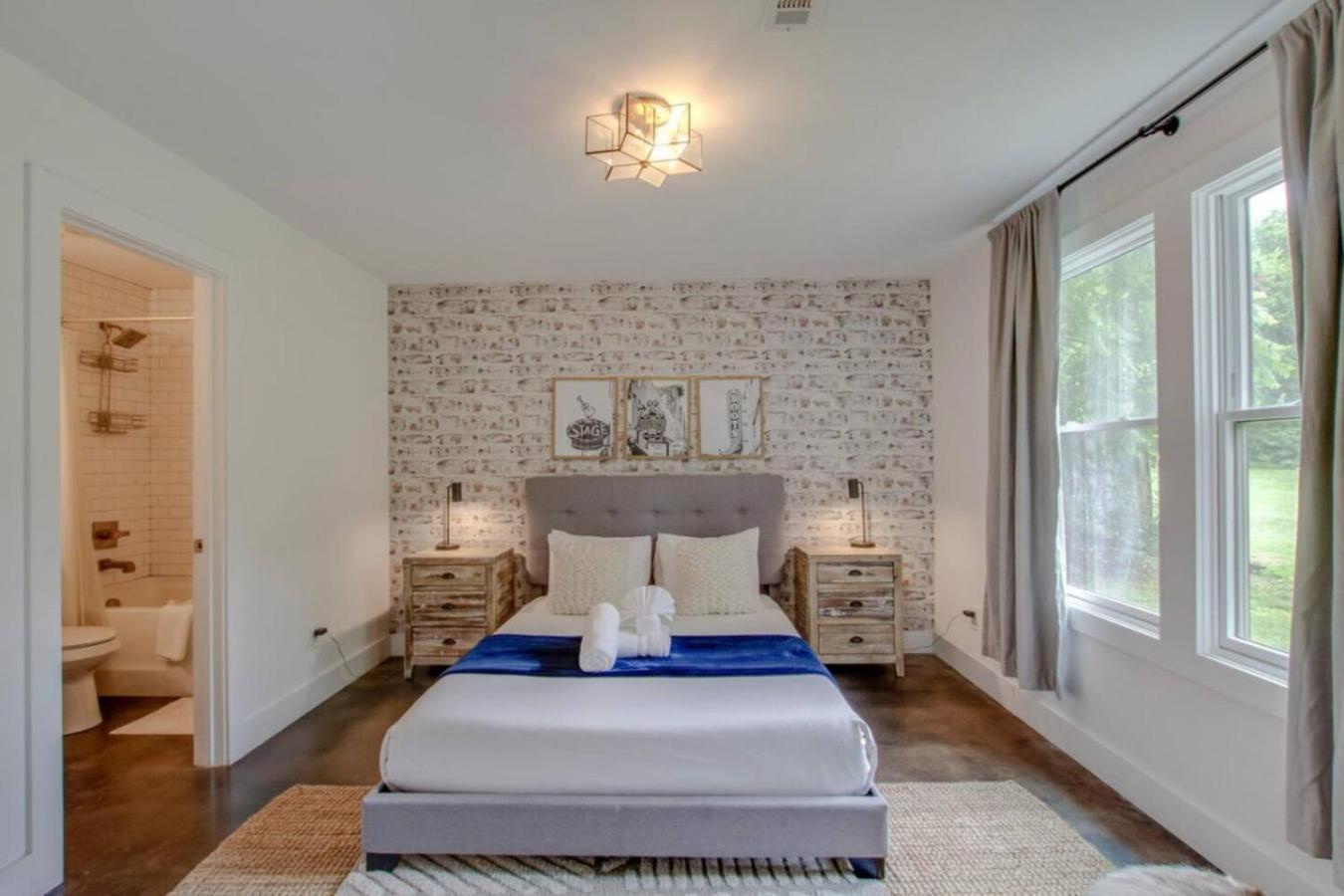 Howdy House New And Trendy With Rooftop Deck Нашвілл Екстер'єр фото