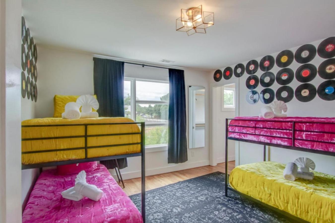 Howdy House New And Trendy With Rooftop Deck Нашвілл Екстер'єр фото